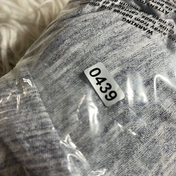 Romeo + Juliet couture skirt Womens size Small Asymmetrical stretch Heather Gray - Picture 10 of 10